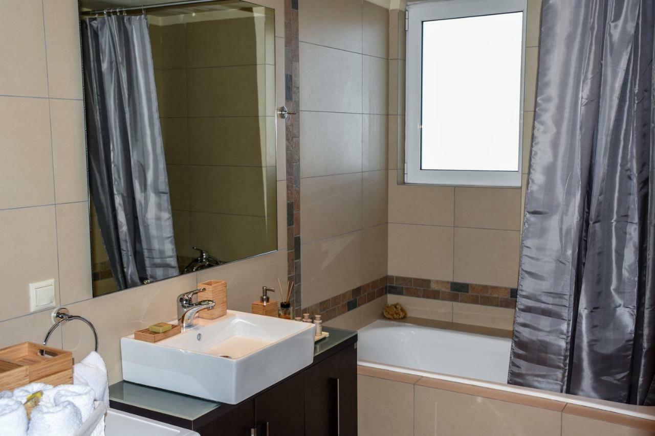 아테네 Boutique Penthouse Next To Stavros Niarchos Foundation 아파트 외부 사진